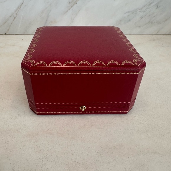 Authentic Cartier Love Bracelet. Rose Gold with 4 Diamonds. Size 16 - Picture 9 of 10